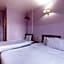 OYO 89625 Bilton Inn