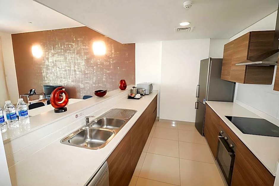 Gulf Suites Hotel Amwaj