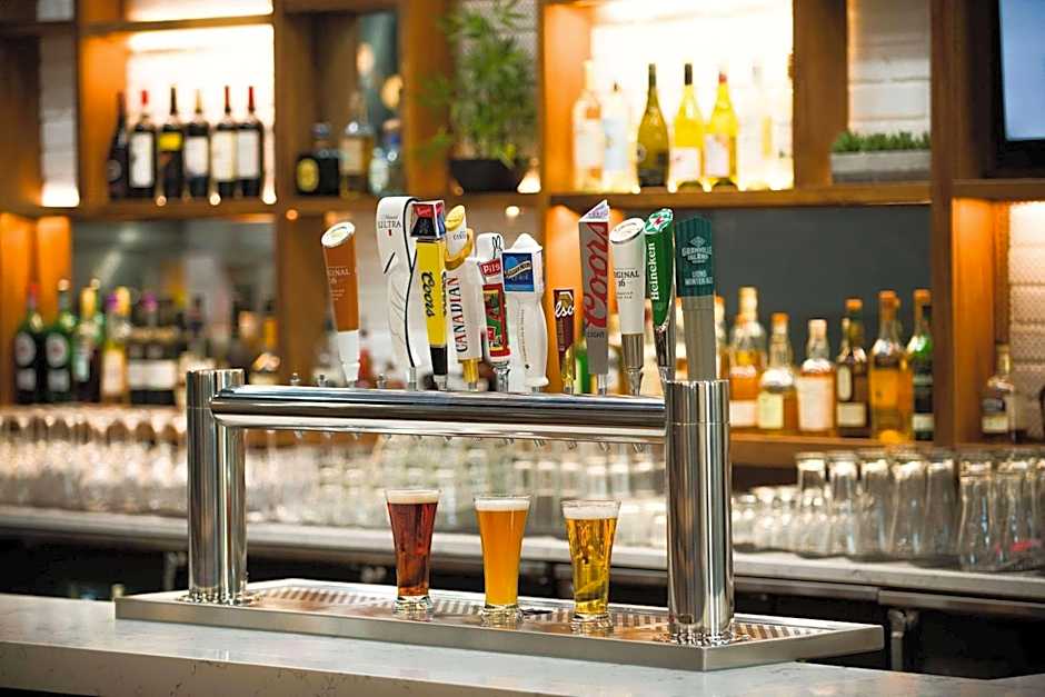 Radisson Hotel & Suites Fort Mcmurray