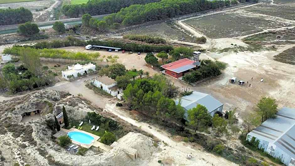 Hotel Cueva Tardienta Monegros-Adults Only