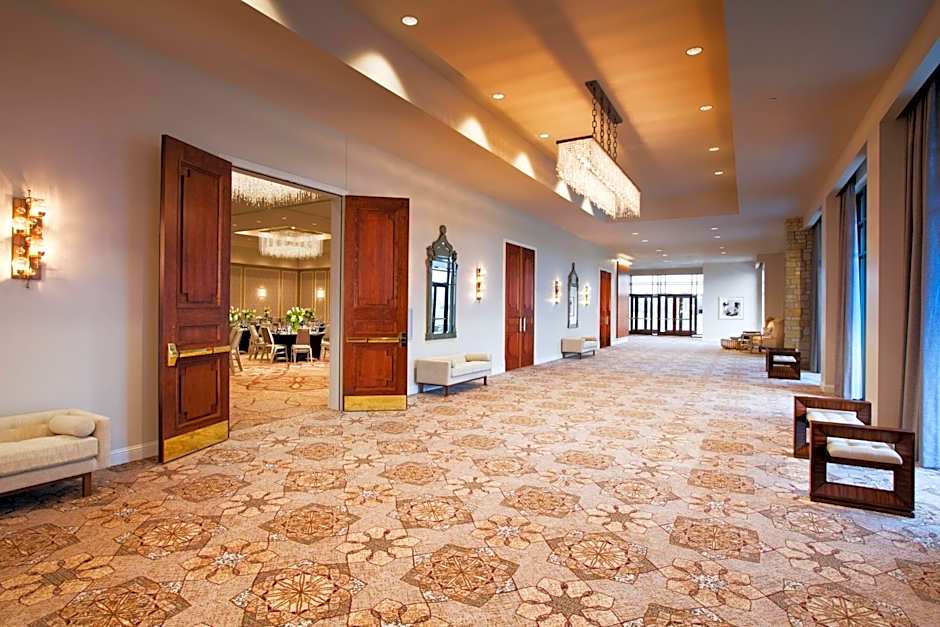 Sheraton Mckinney Hotel