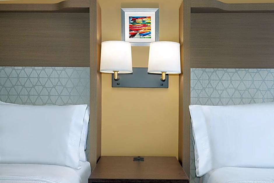 Holiday Inn Toronto Downtown Centre By IHG