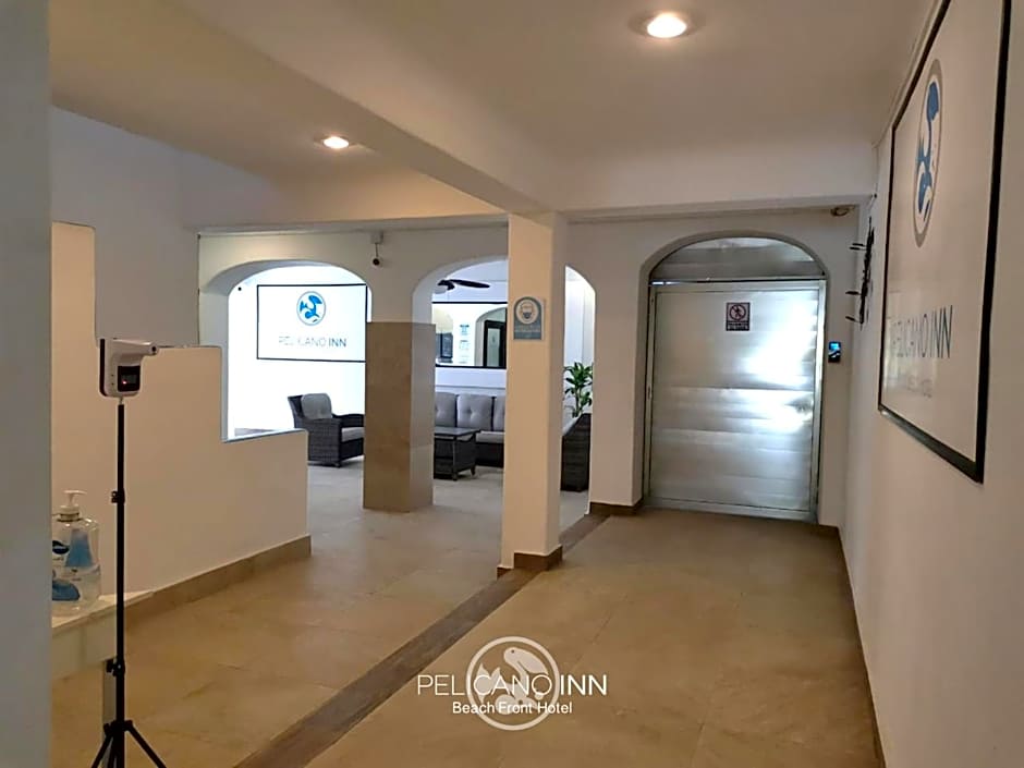 Pelicano Inn Playa del Carmen - Beachfront Hotel