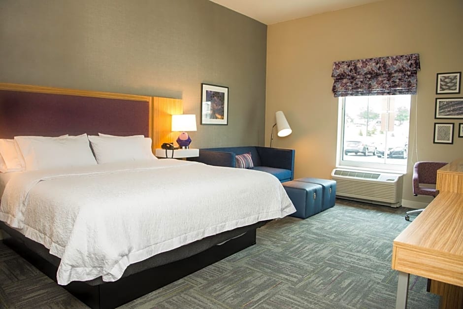 Hampton Inn & Suites Warrington Horsham