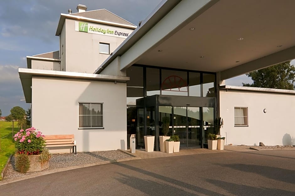 Holiday Inn Express Luzern-Neuenkirch By IHG