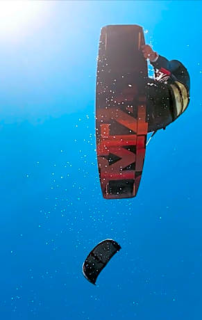 Sunset Wave - STAGNONE KITESURF VILLAGE