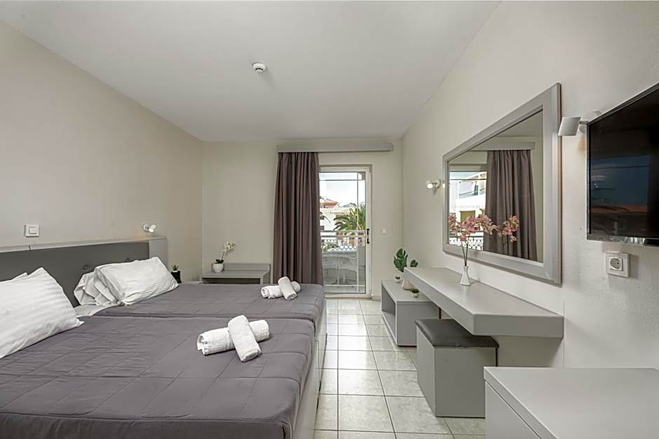 Poseidon Beach Hotel