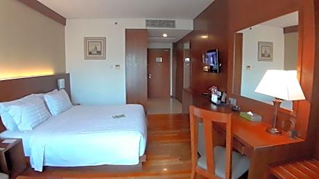 Executive King Room