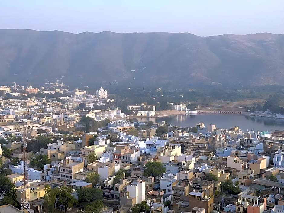 Hotel Pushkar Palace