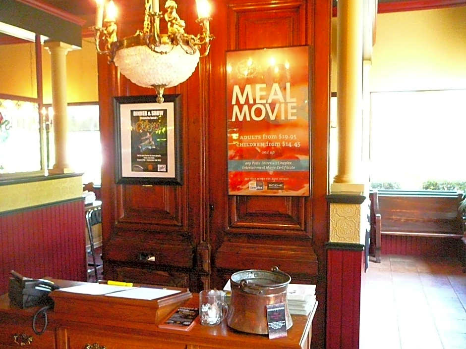 Coast Abbotsford Hotel & Suites