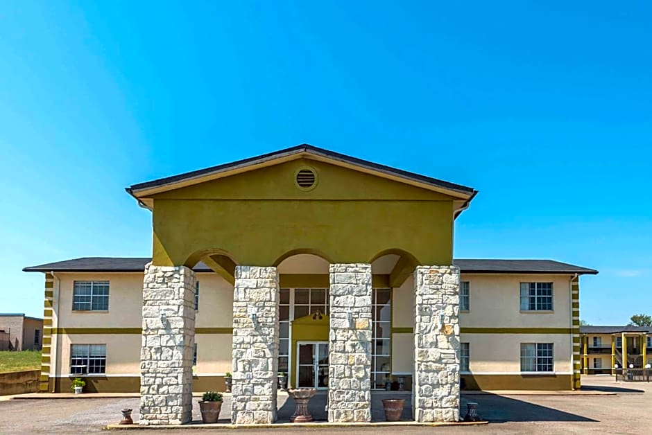 Knights Inn Greenville