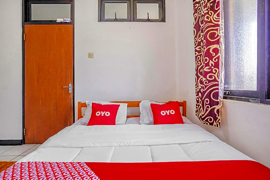 OYO 90352 Villa Agape 2