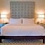 L.A. Sky Boutique Hotel