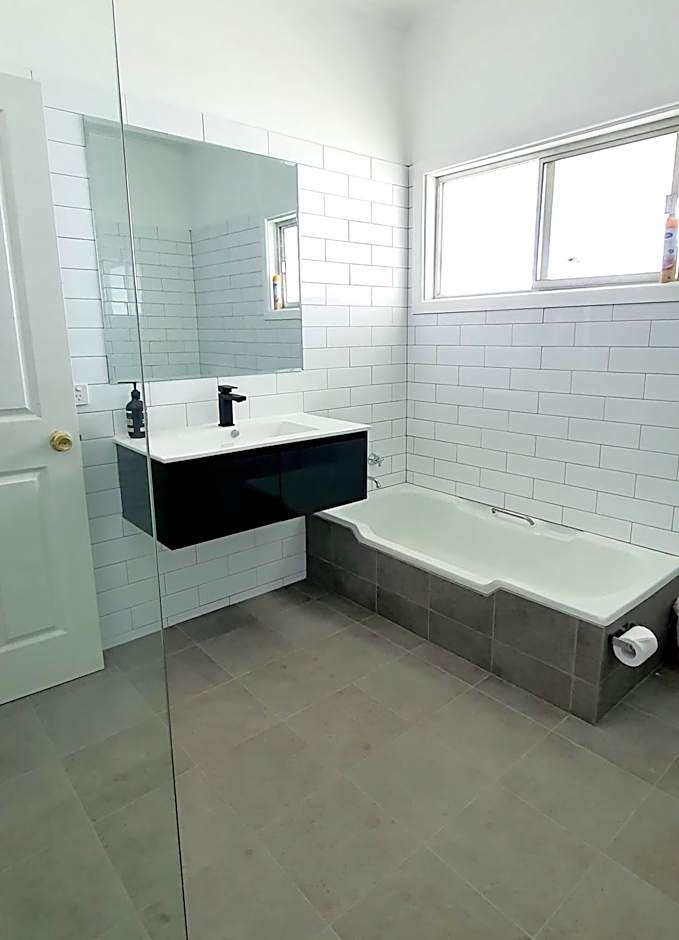 The Convent Boutique Accommodation plus Short Stay Holiday Homes