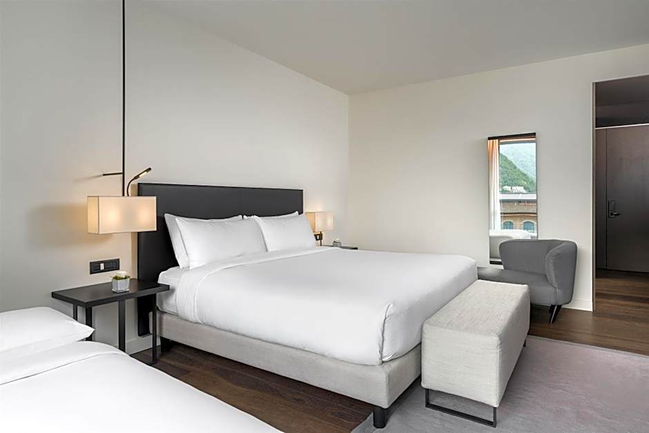 Hilton Lake Como