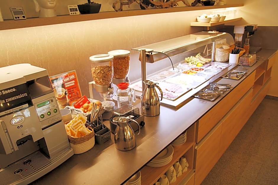 Hotel Highway - Bed & Breakfast