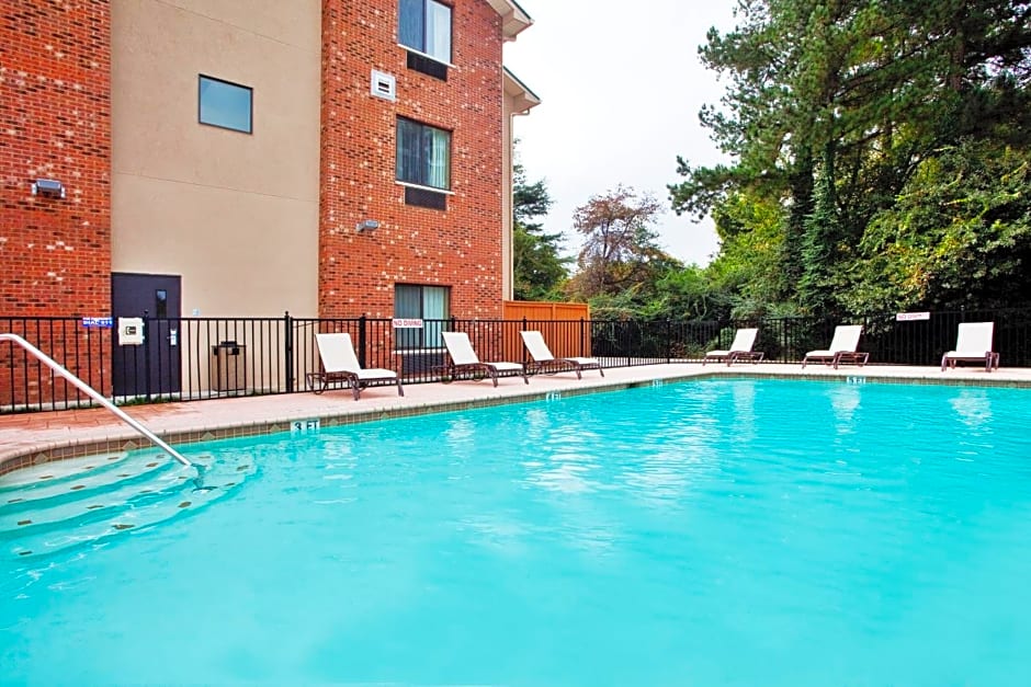 Holiday Inn Express Hotel & Suites Buford Ne - Lake Lanier Area