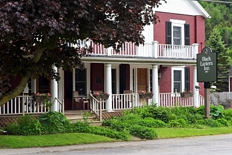 Black Lantern Inn