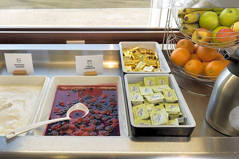 Holiday Inn Express Birmingham Star City By IHG