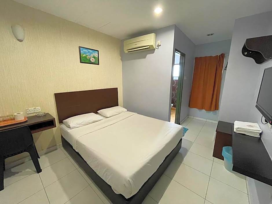 M Three Hotel by SECOMS