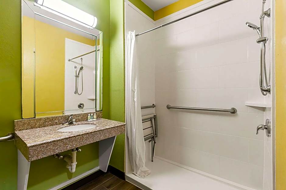Quality Inn