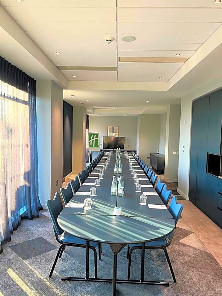 Holiday Inn London-Heathrow Bath Road By IHG