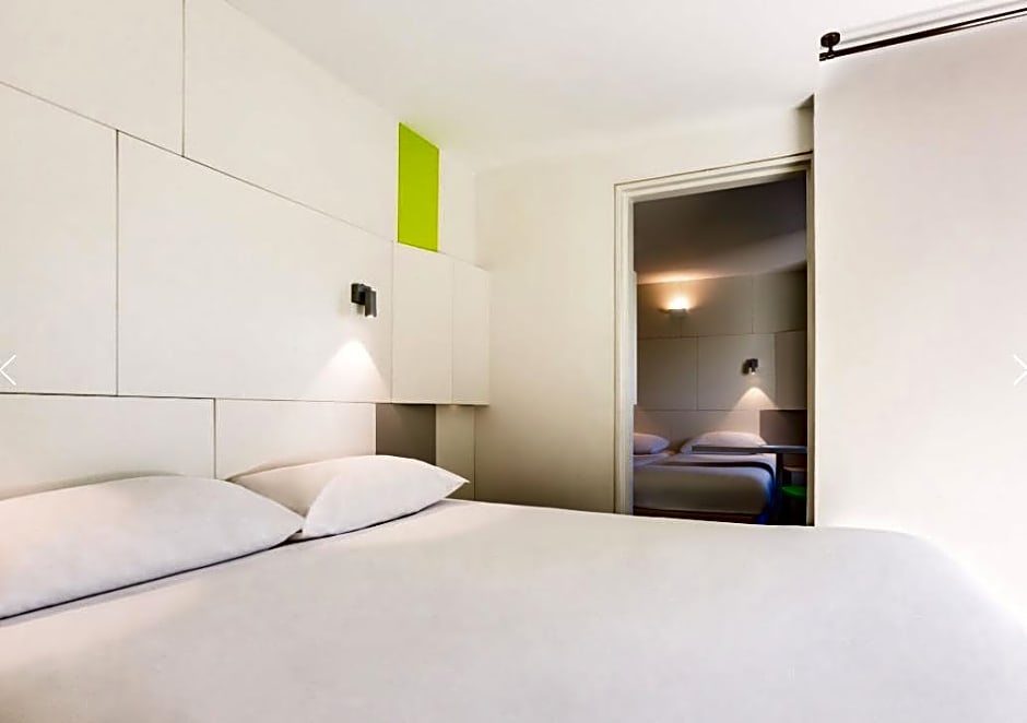 Ibis Haikou Injoy Plaza Hotel