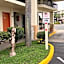Hole Inn the Wall Hotel - Fort Walton Beach - Sunset Plaza - near Beaches & Hurlburt