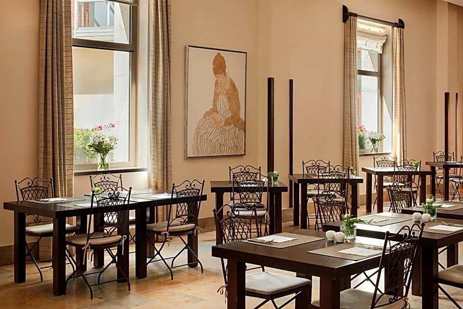 NH Collection Palacio De Burgos