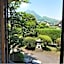 Yufuin Onsen Hasuwa Inn
