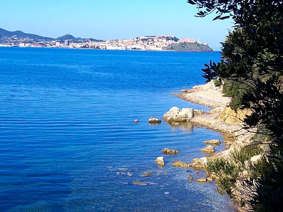 Hotel Tirrena Bike & Country Hotel