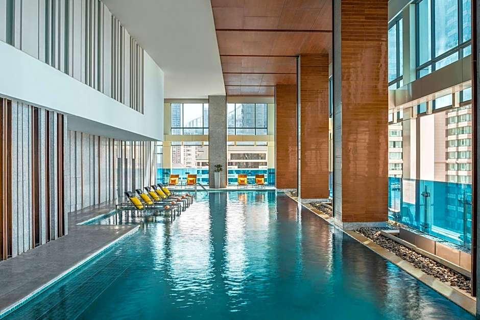 Renaissance by Marriott Bangkok Ratchaprasong Hotel