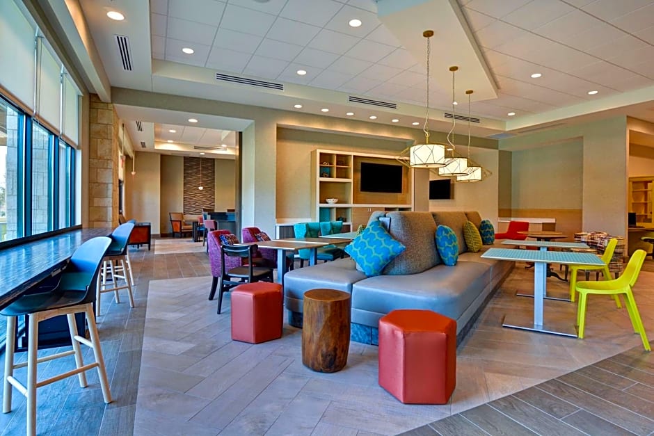 Home2 Suites by Hilton Orlando Flamingo Crossings