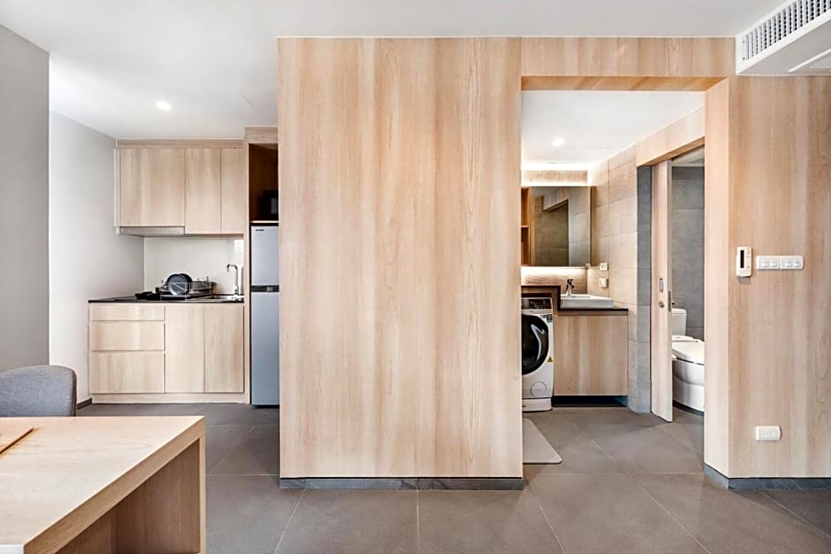 LiveZen Bangkok Sukhumvit