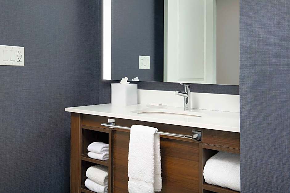 Residence Inn by Marriott Doral Mall Area