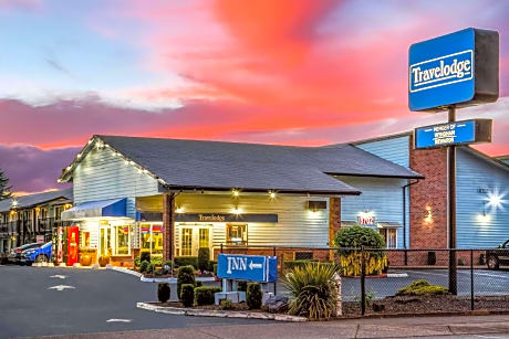 Travelodge by Wyndham Tacoma Near McChord AFB