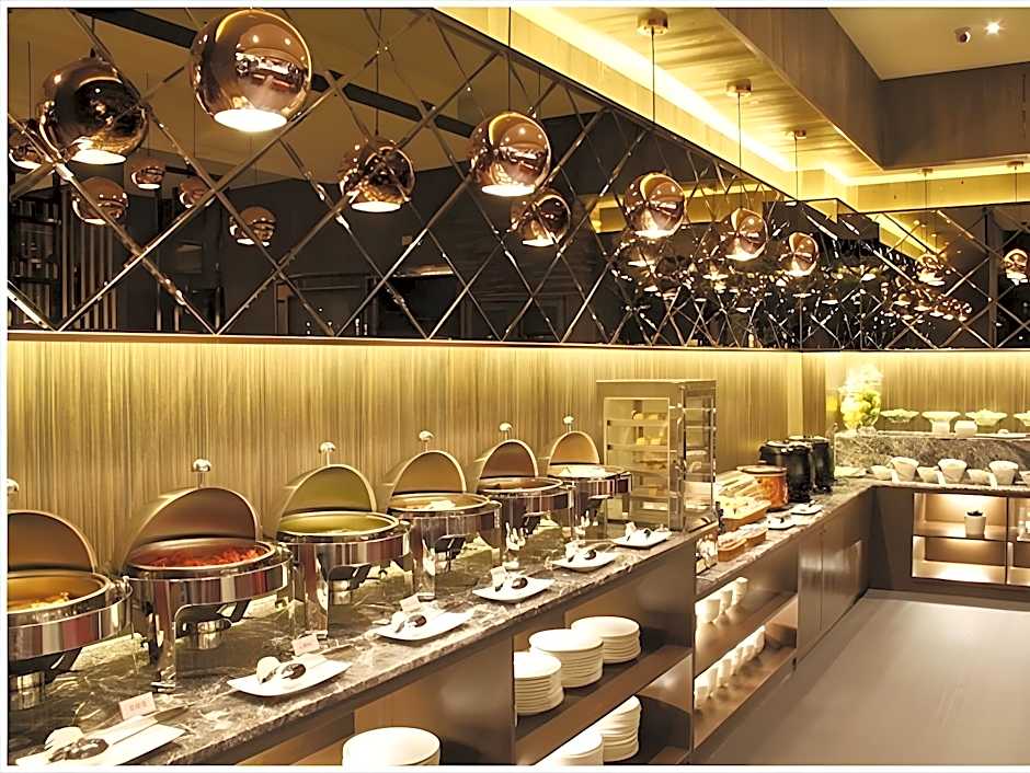 Global Traveler Hotel