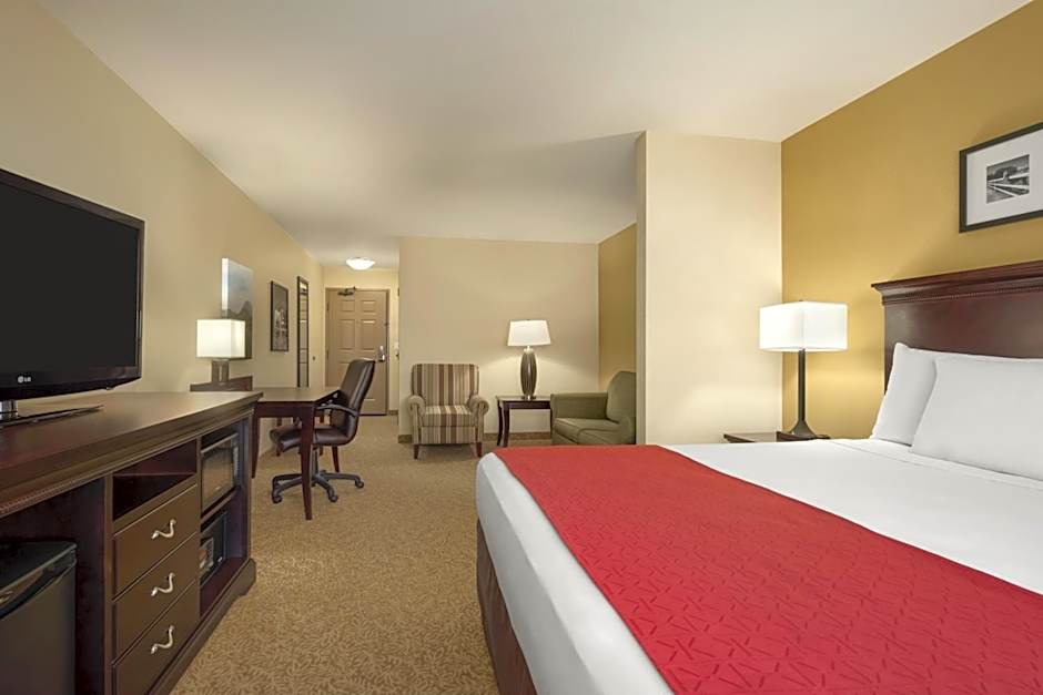 Country Inn & Suites by Radisson, Minot, ND