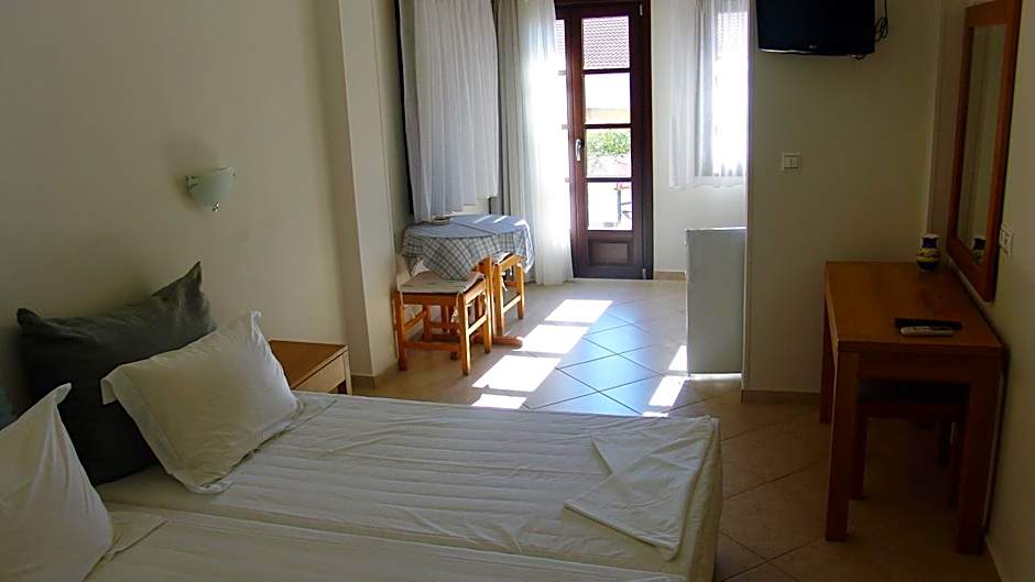 Notis Hotel