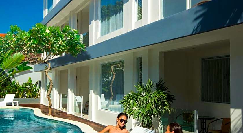 Coast Boutique Apartments