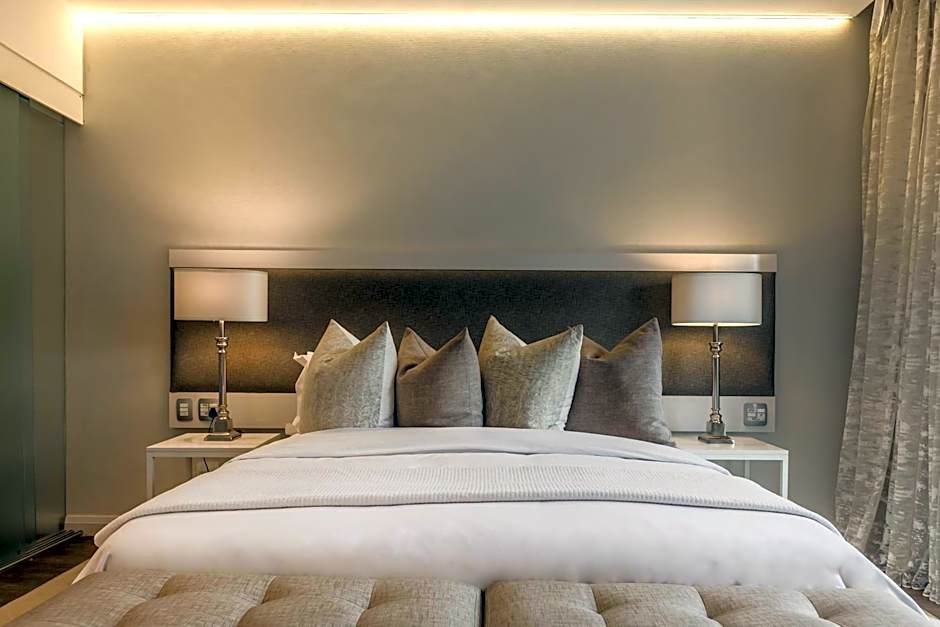 Franschhoek Boutique Hotel - Lion Roars Hotels & Lodges