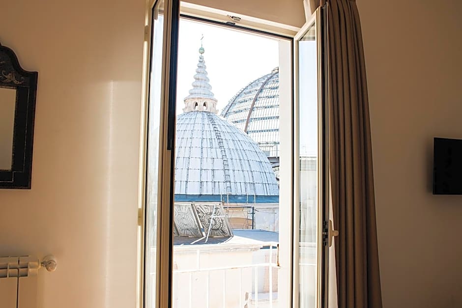 BARBAJA SUITES IN STREET TOLEDO 205