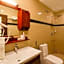 Treebo Premium Palmyra Milford, 2 Km From Alleppey Beach