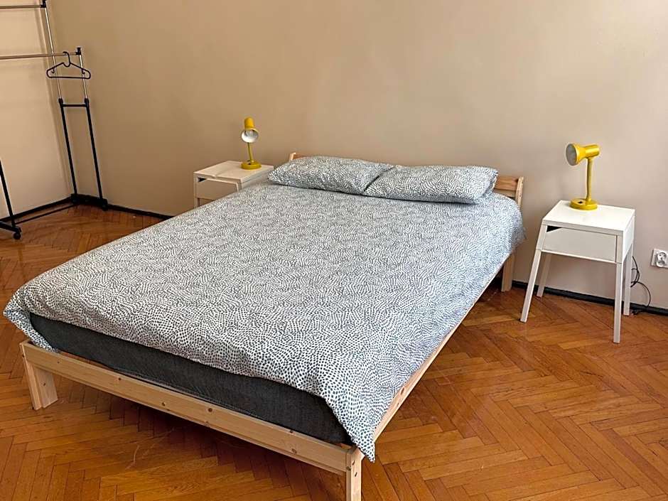 Apolla 12