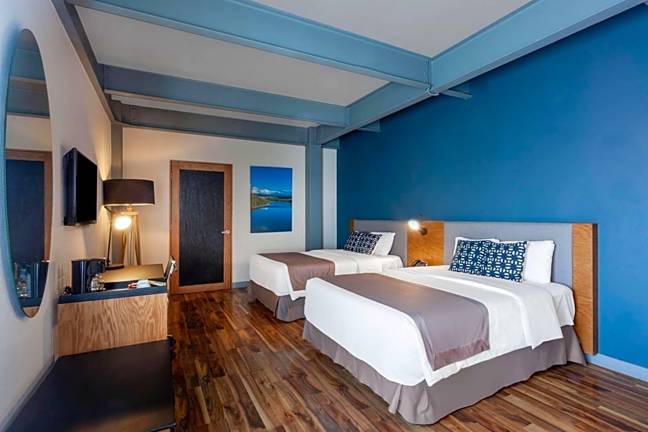 TRYP by Wyndham San Luis Potosi Hotel & Suites