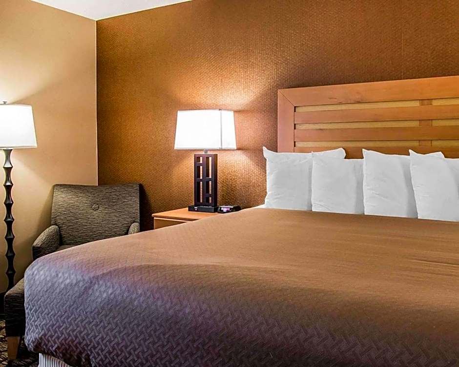 Photo 1 of 1 of 1 King Bed, Accessible
