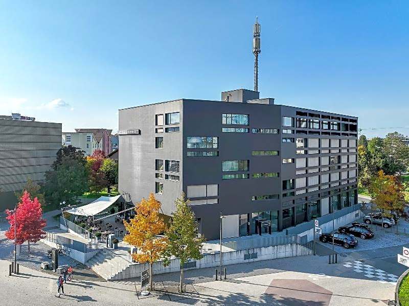 HOTEL APART - Welcoming l Urban Feel l Design