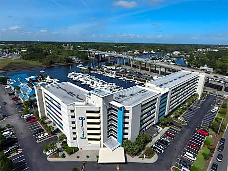 Harbourgate Marina Club