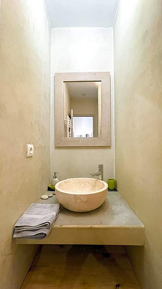 Bulle de tendresse en Provence - Parking Piscine & Jaccuzzi - Peypin