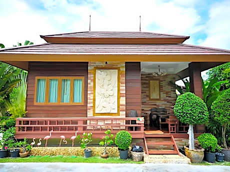 Baan Saranrom